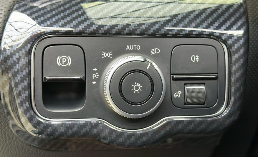 Mercedes-AMG A35