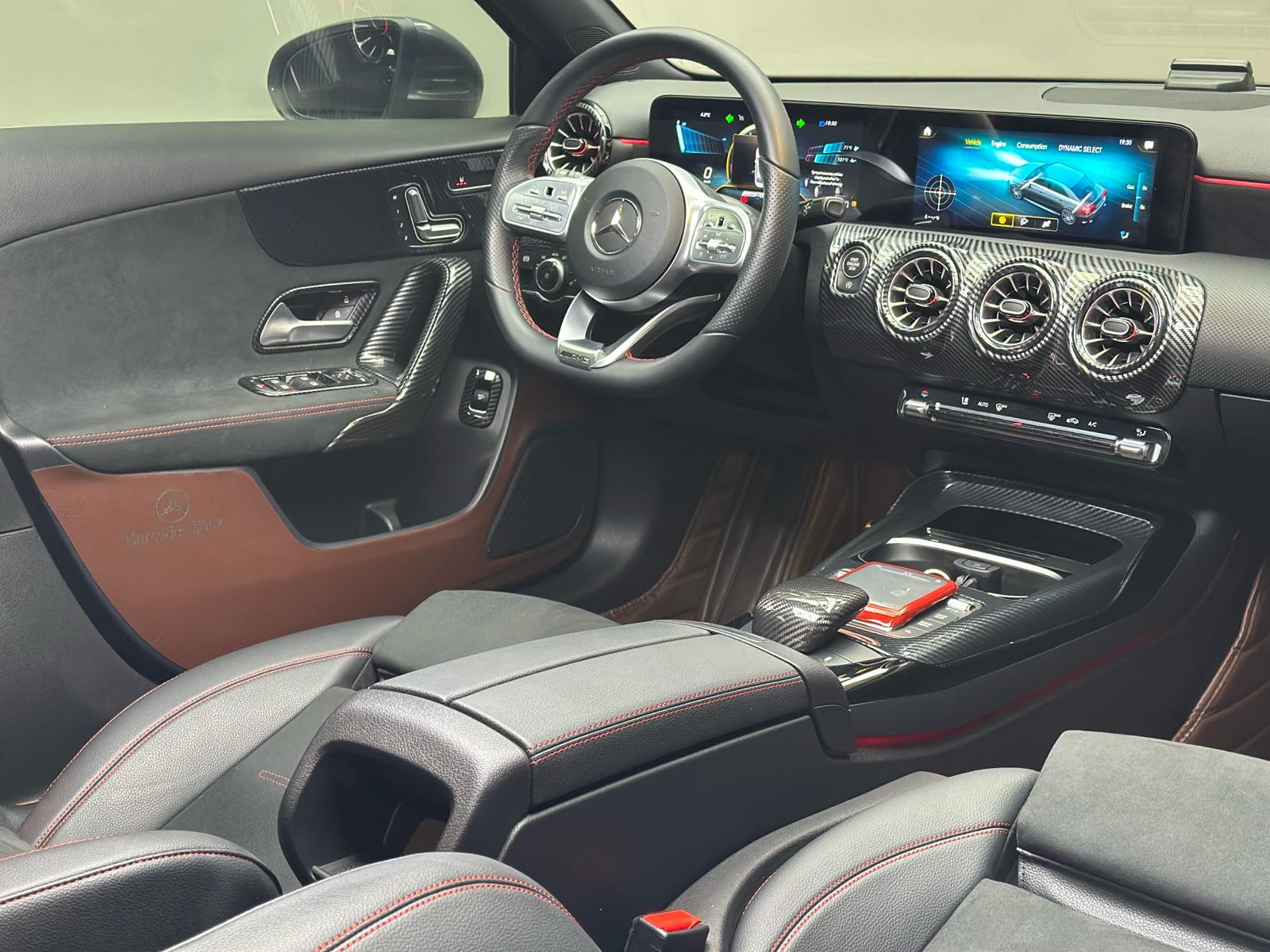 Mercedes-AMG A35