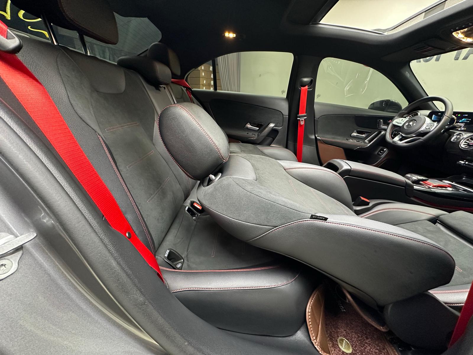 Mercedes-AMG A35