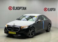 Mercedes E 200