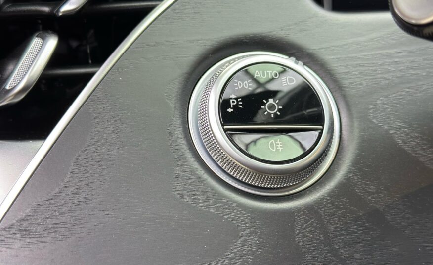 Mercedes E 200