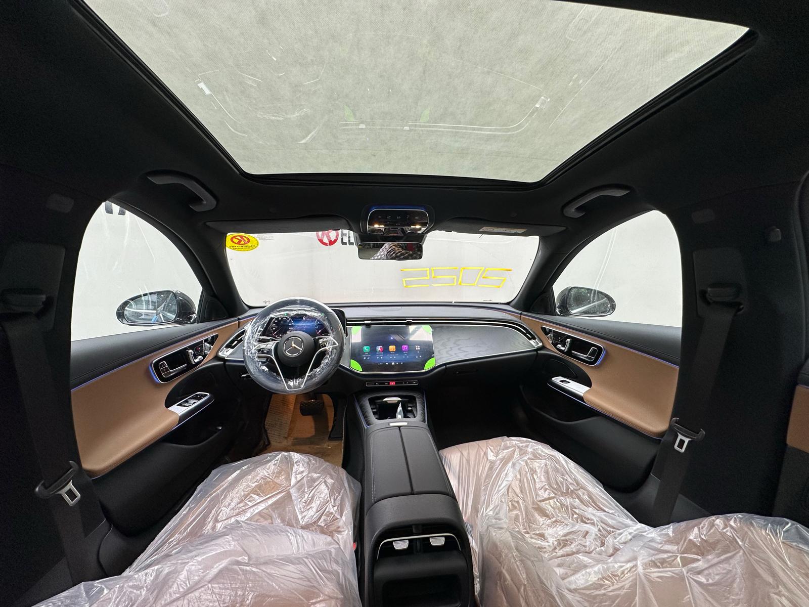 Mercedes E 200
