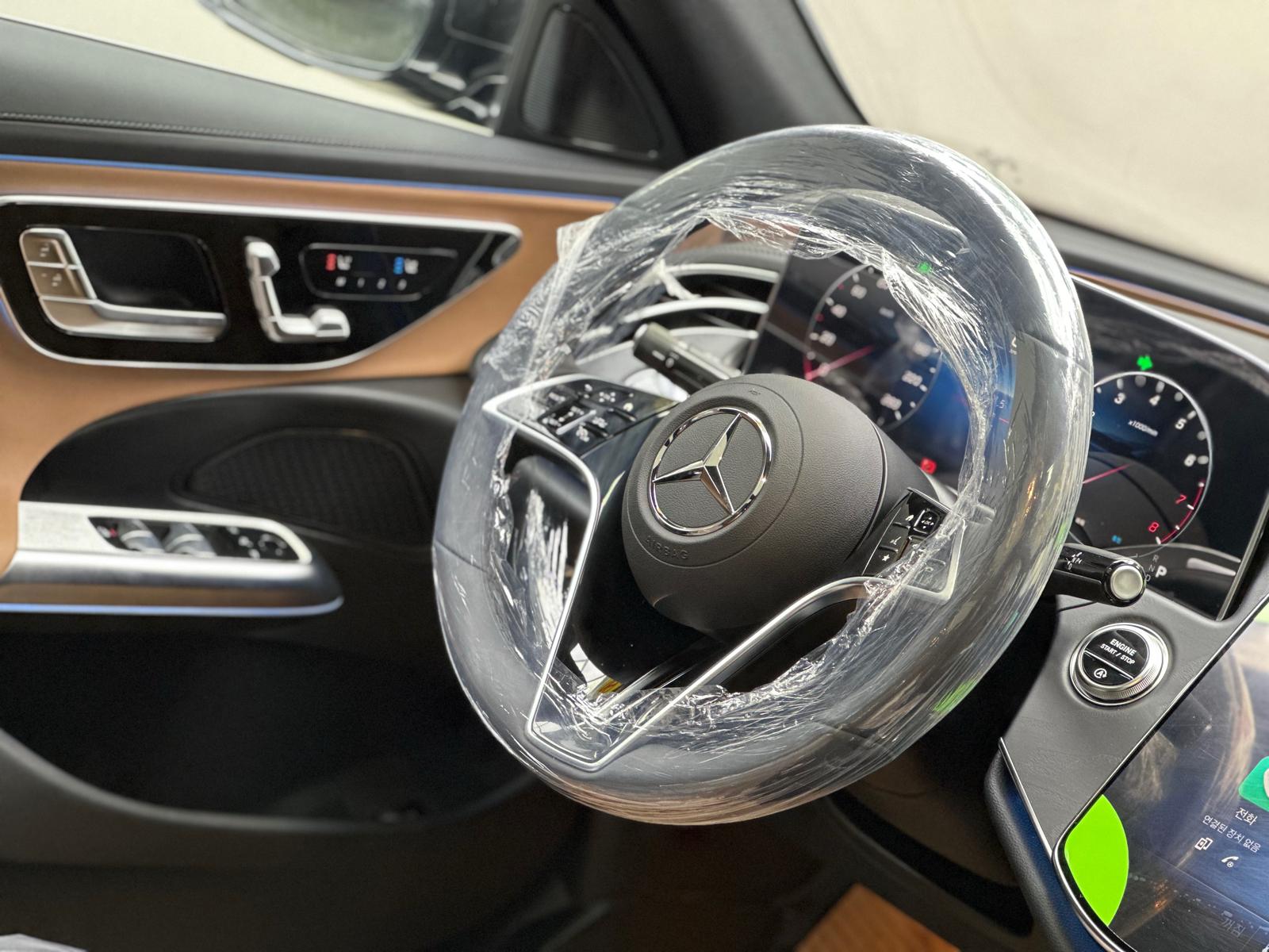 Mercedes E 200