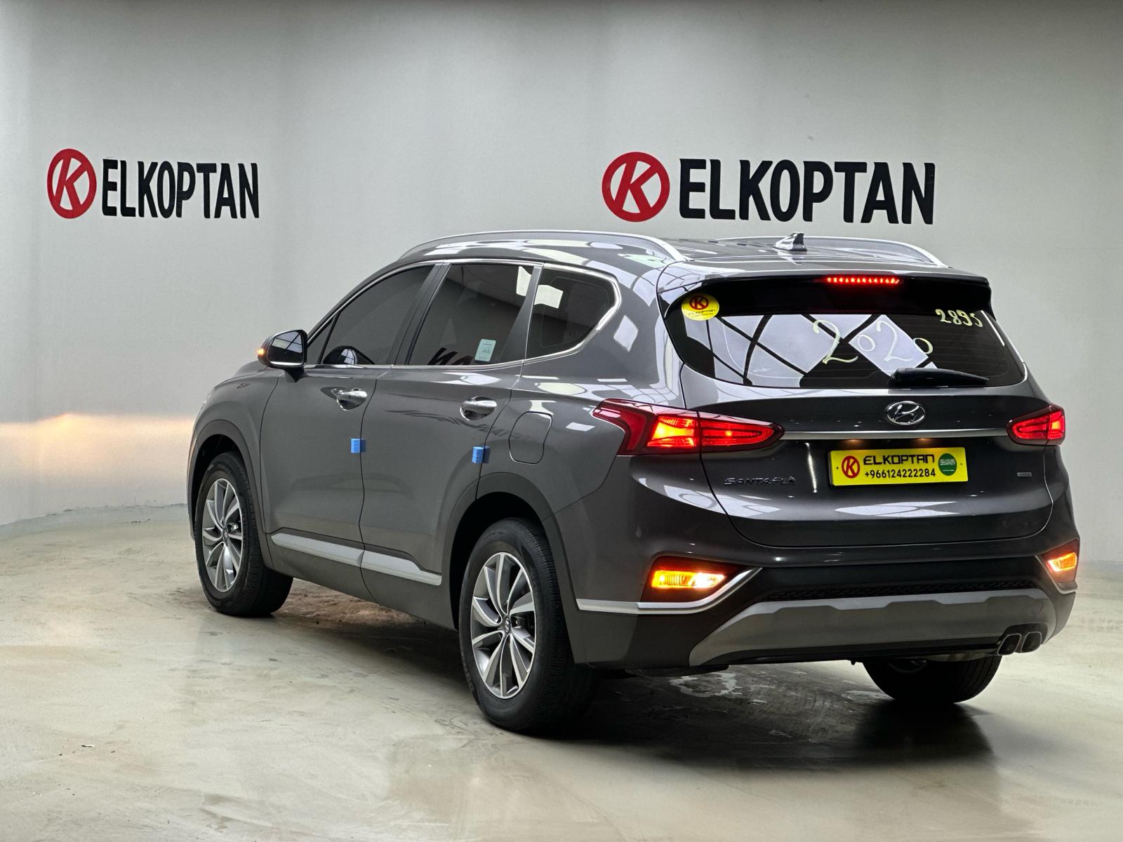 Hyundai SANTAFE