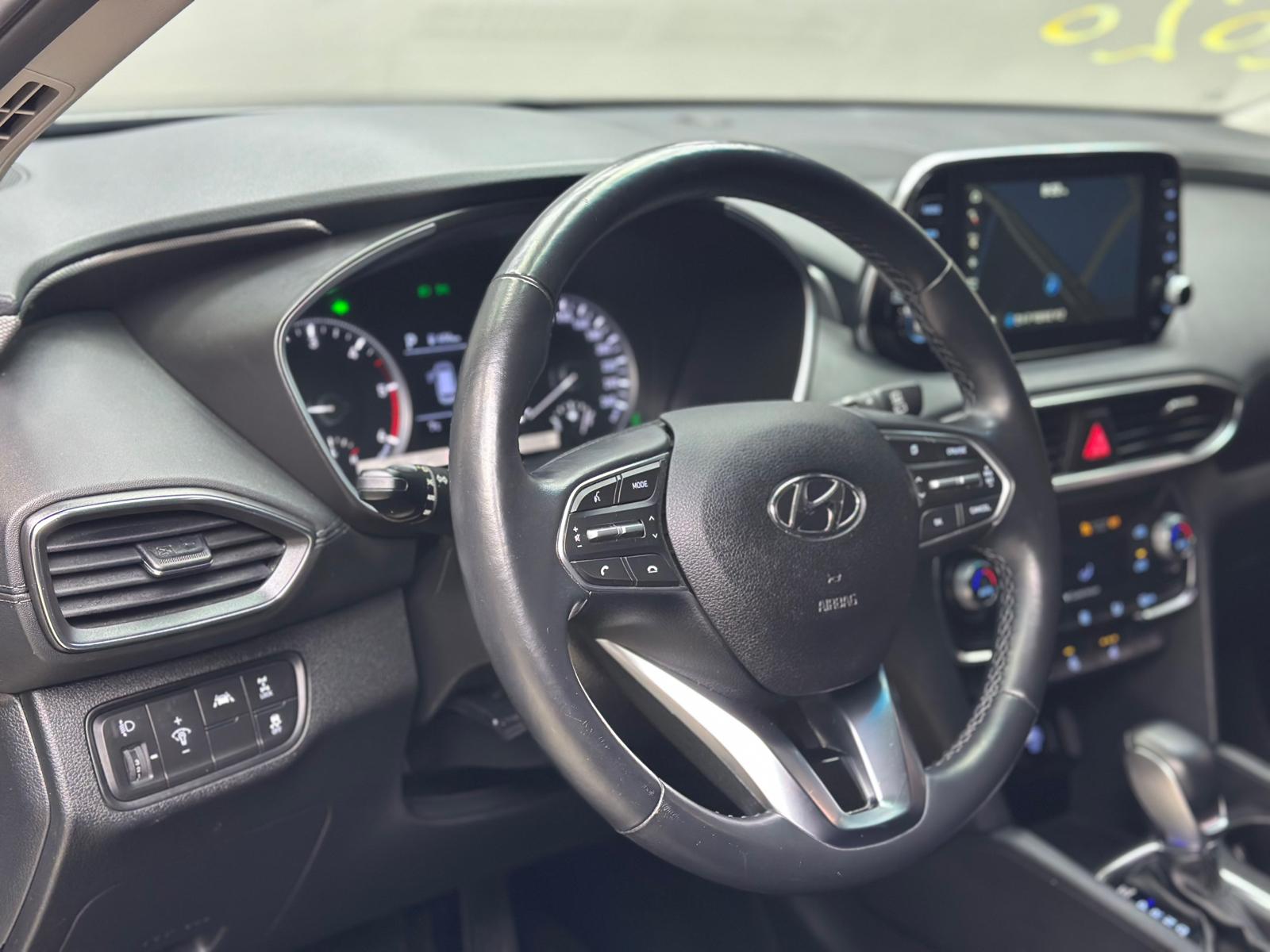 Hyundai SANTAFE