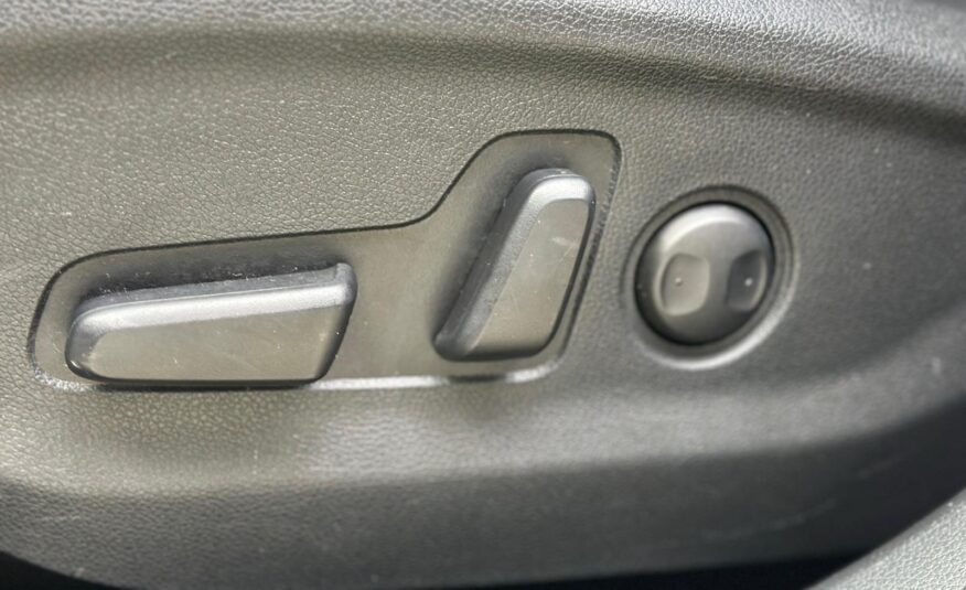 KIA- sportage