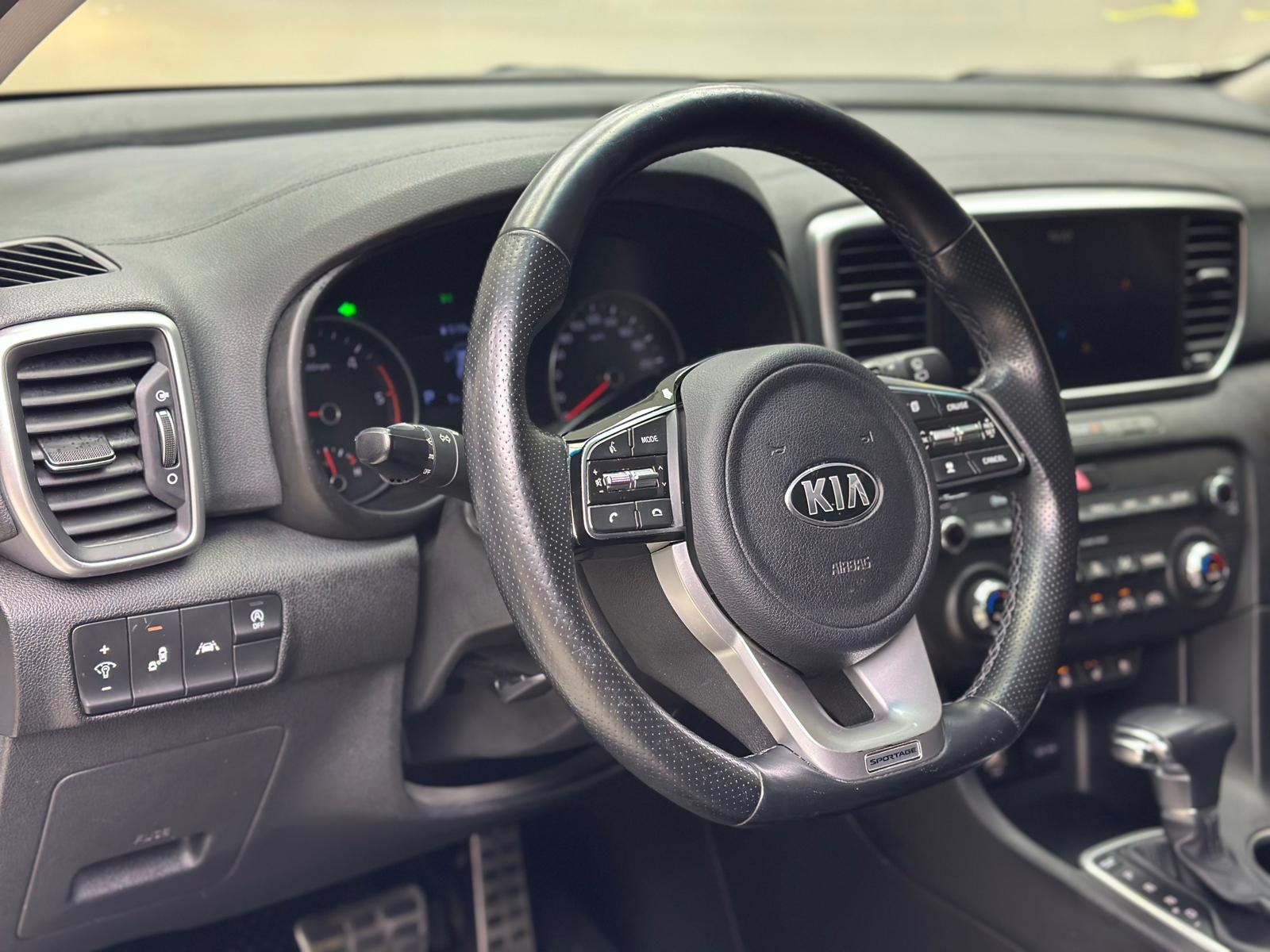 KIA- sportage