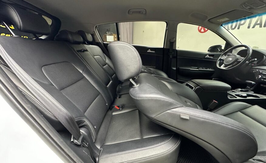 KIA- sportage