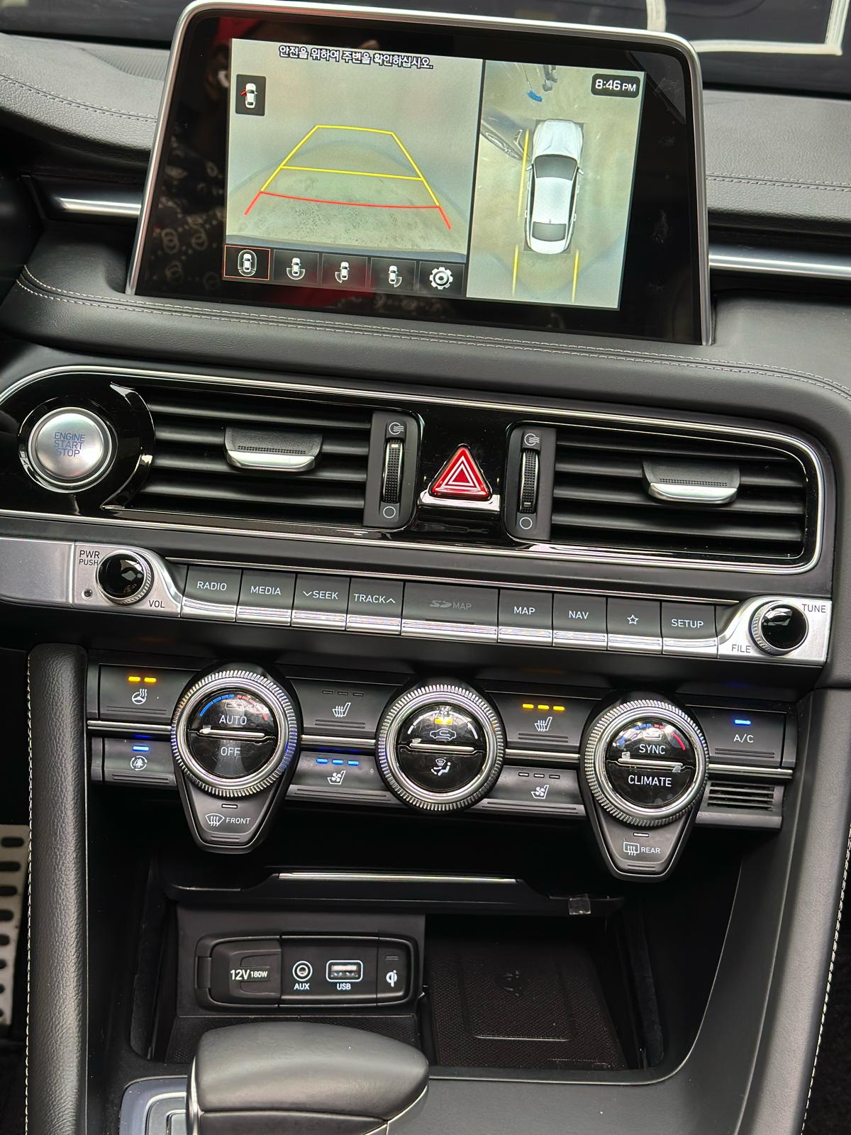 Genesis G70