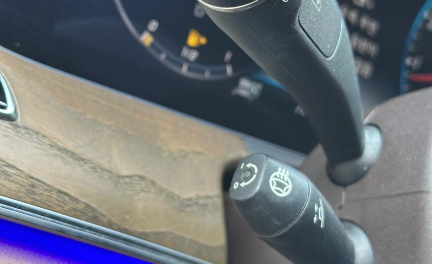 Mercedes-Benz E300