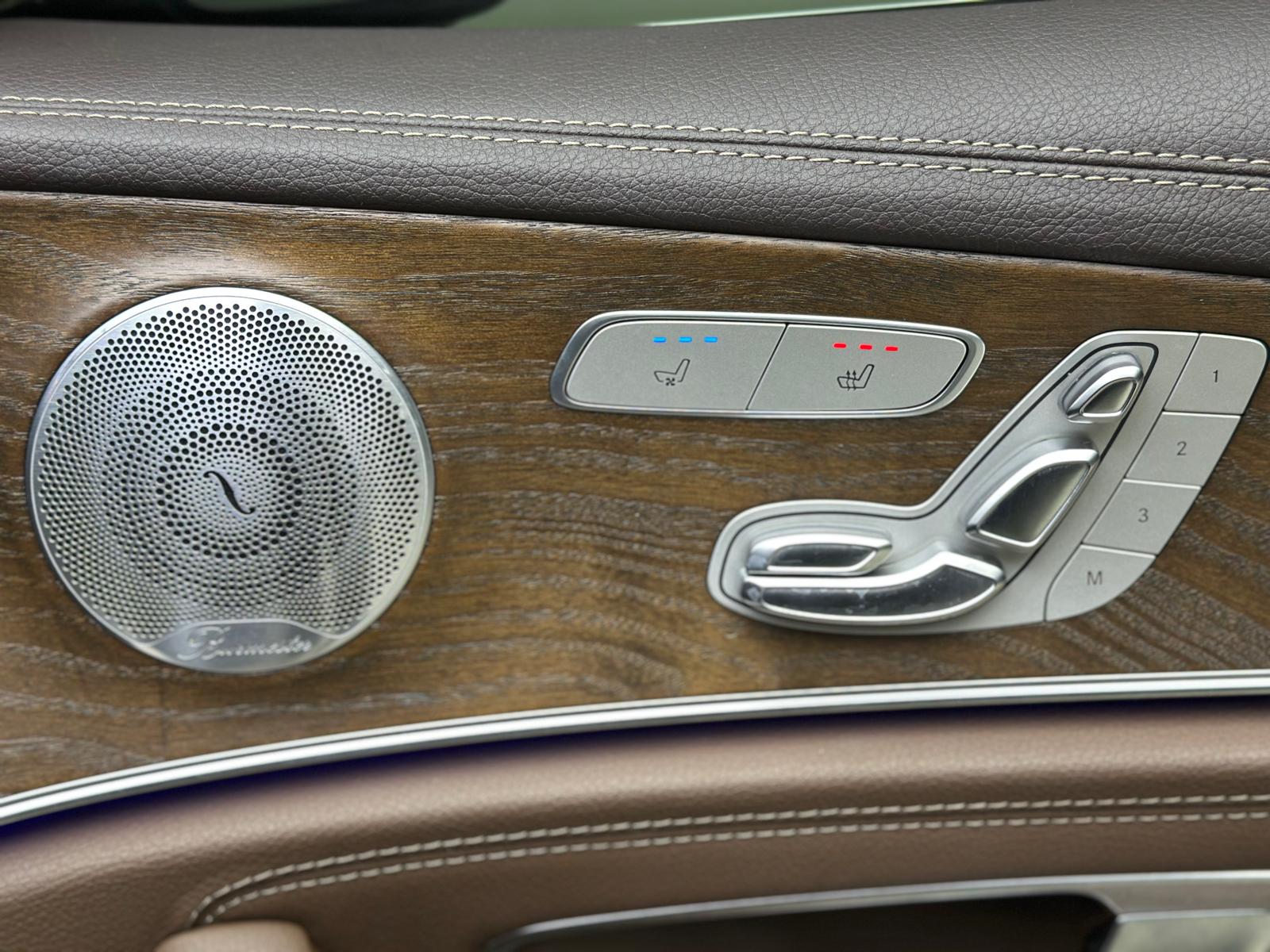Mercedes-Benz E300