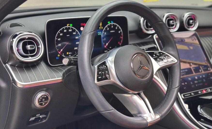 Mercedes-Benz C300