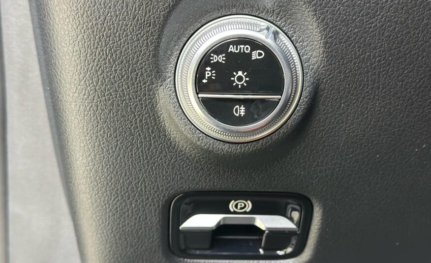 Mercedes-Benz C300
