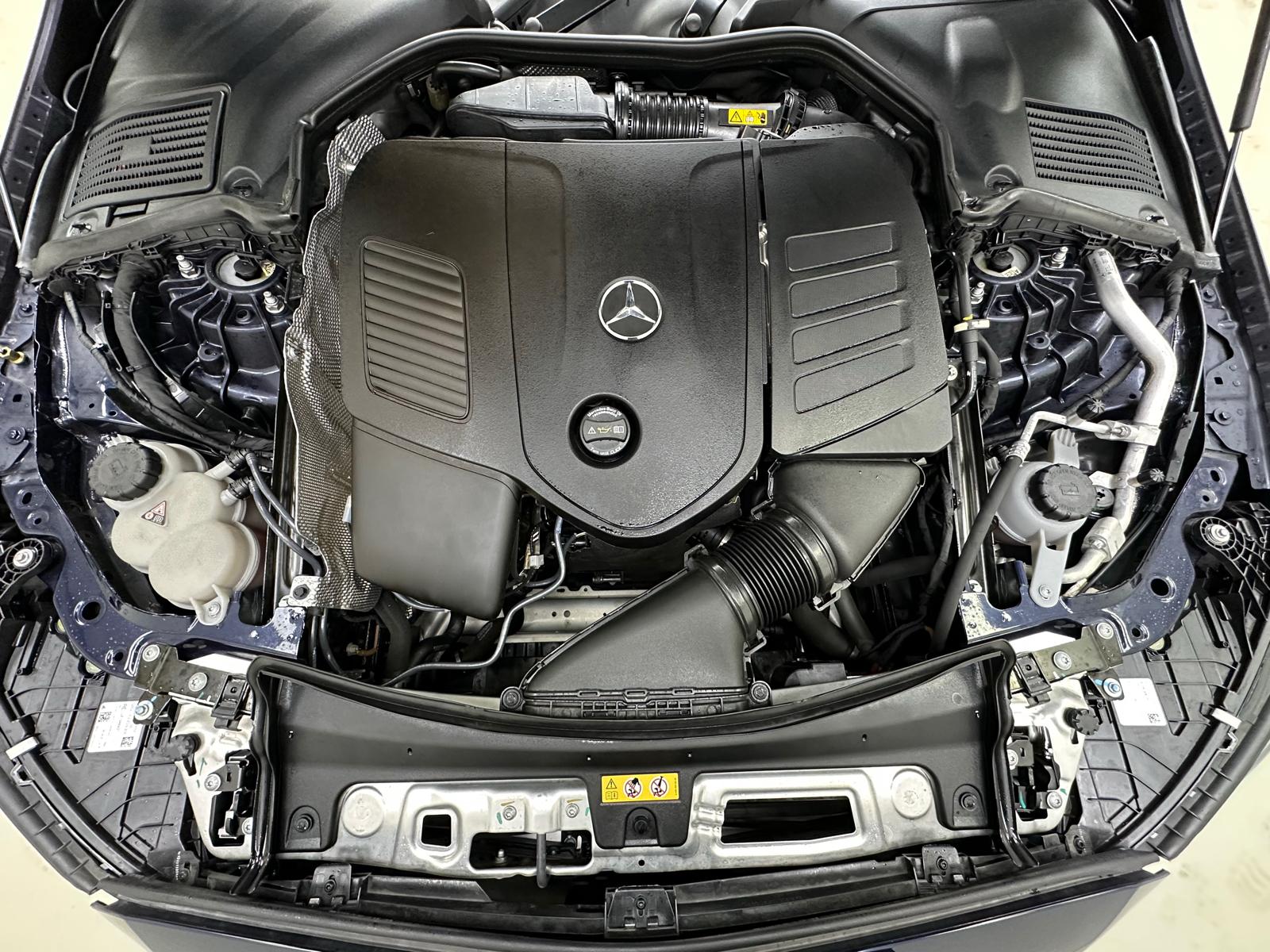 Mercedes-Benz C300