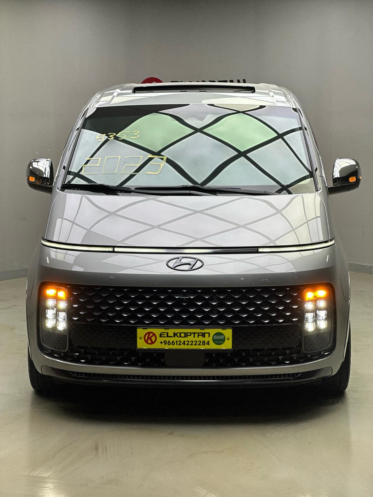 Hyundai Staria