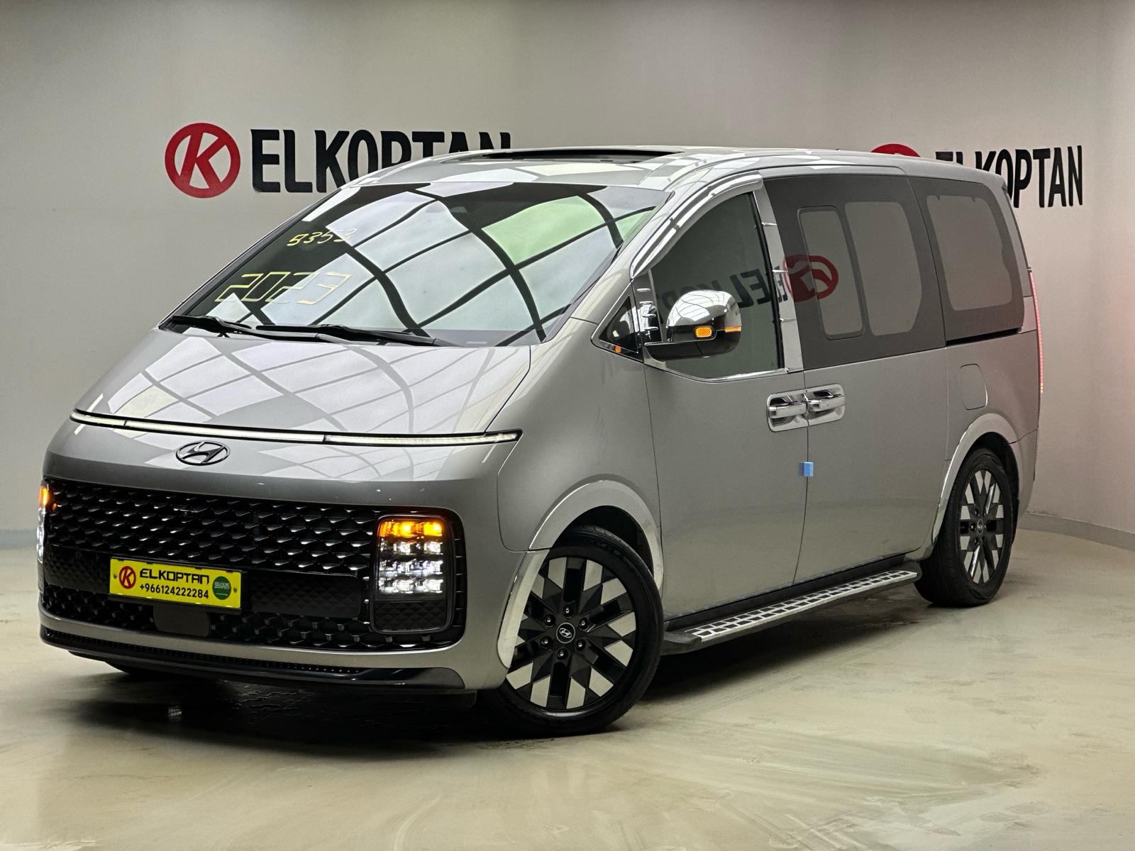 Hyundai Staria