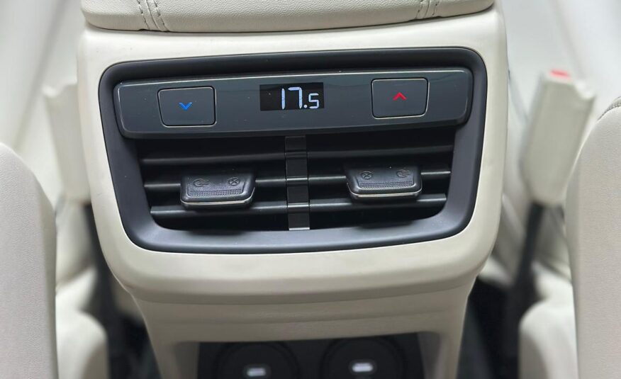 KIA- K8