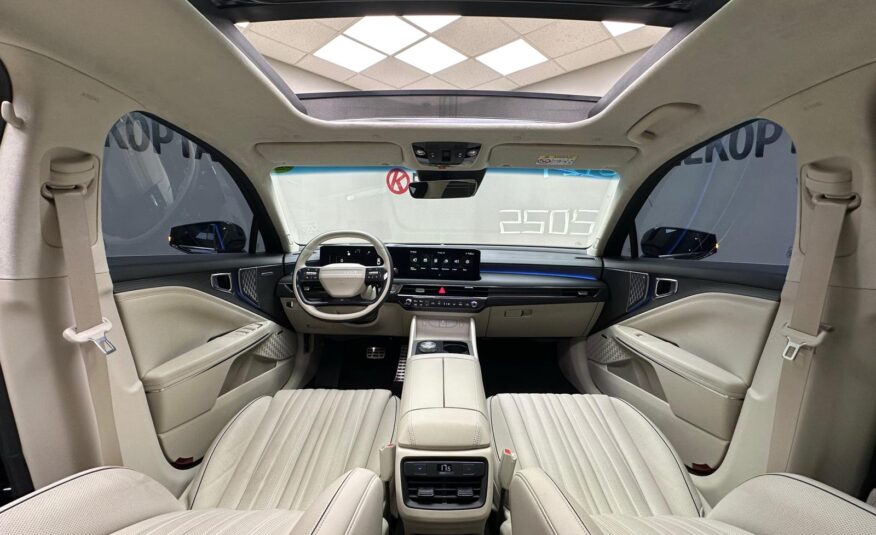 KIA- K8