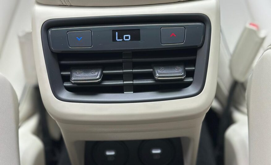 KIA- K8