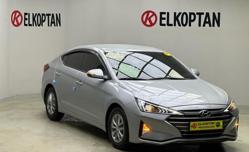 Hyundai Avante AD