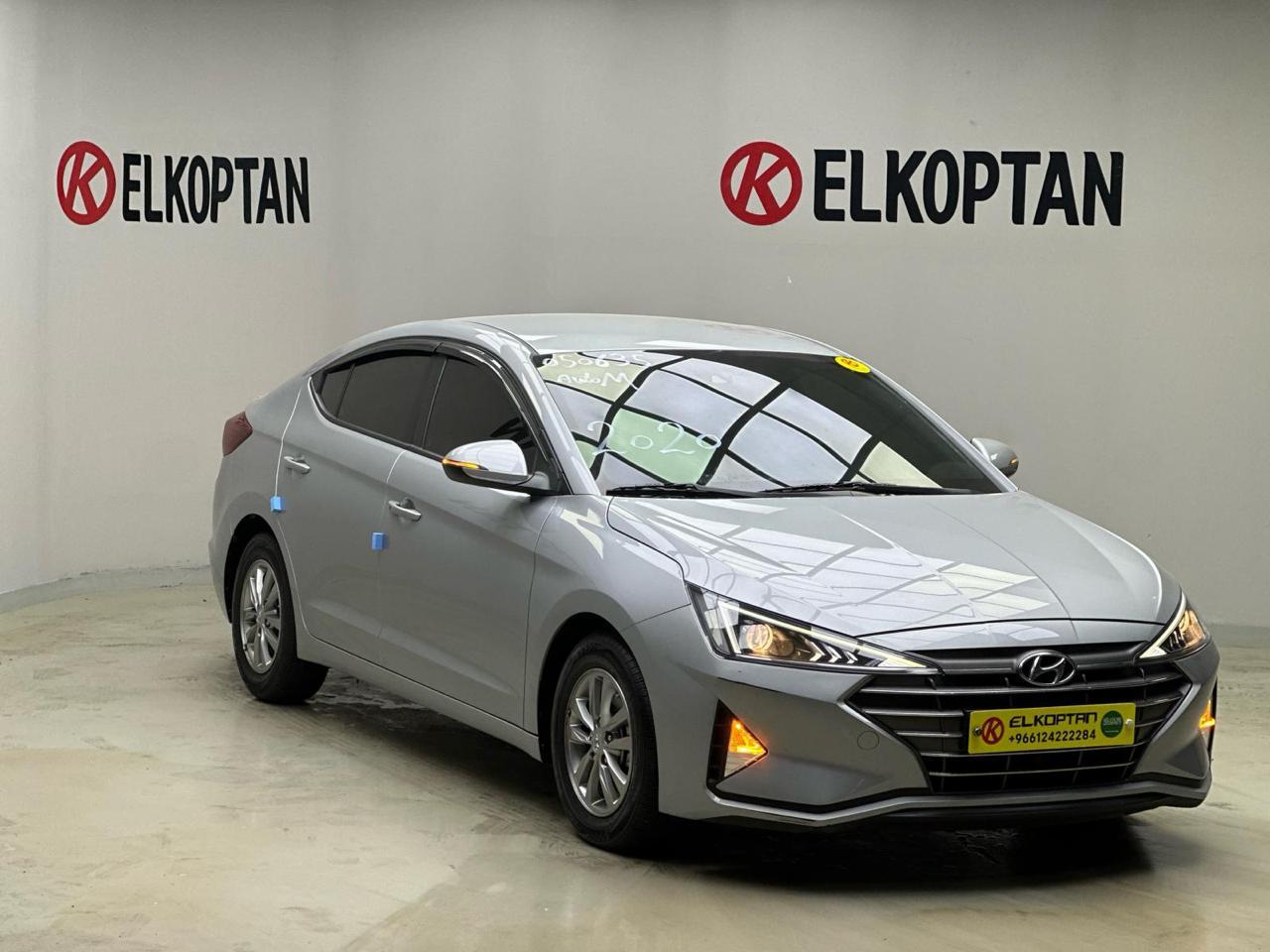 Hyundai Avante AD