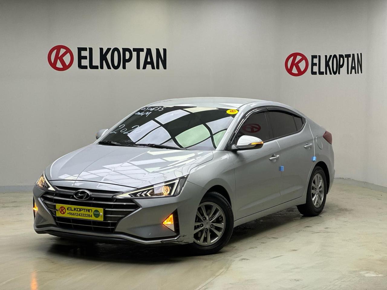 Hyundai Avante AD