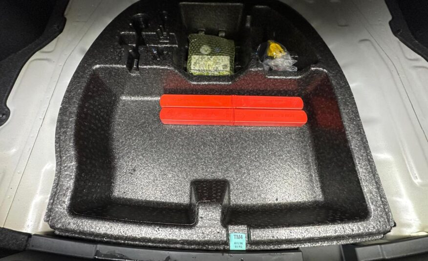 Hyundai Avante AD