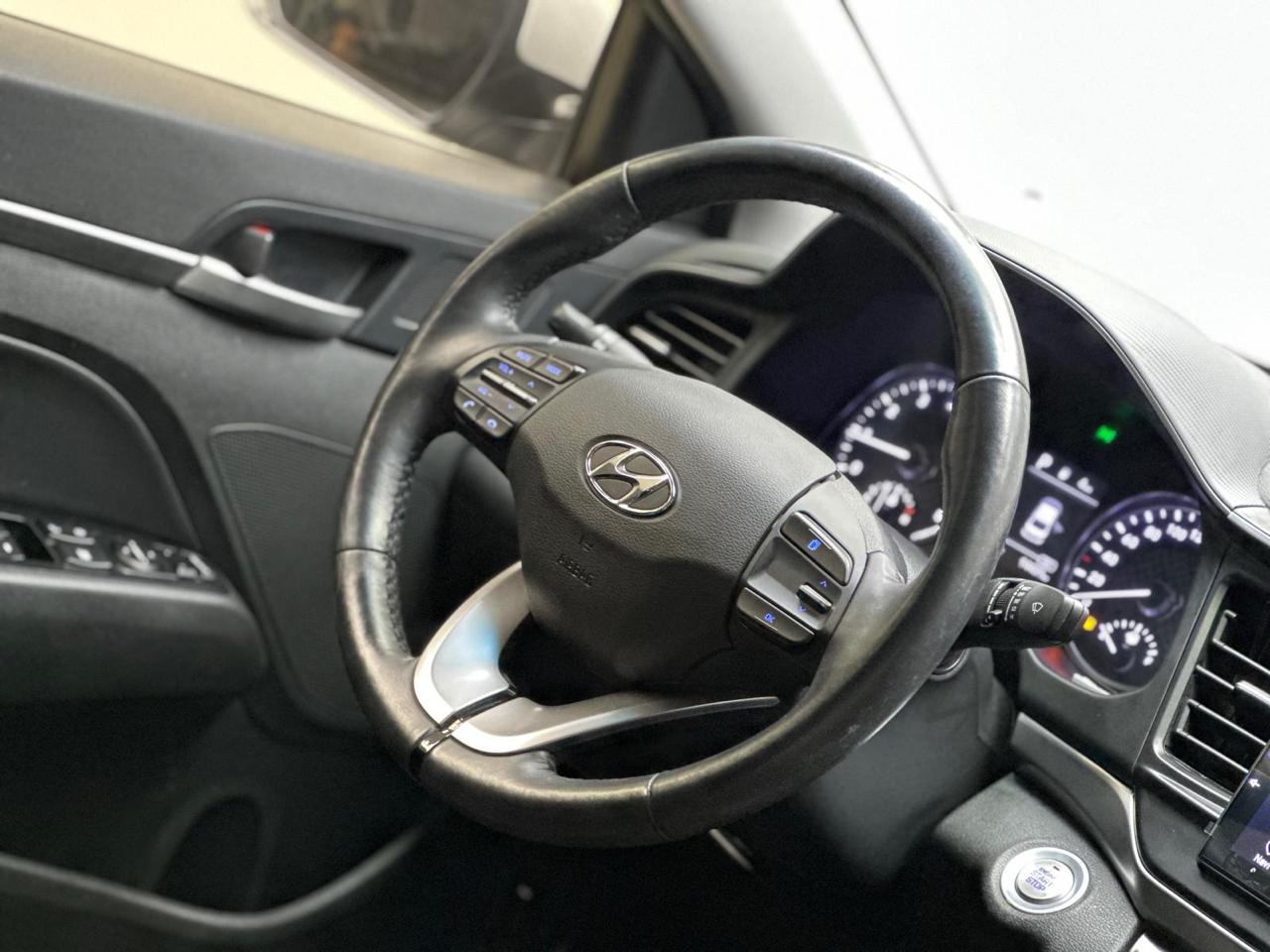 Hyundai Avante AD
