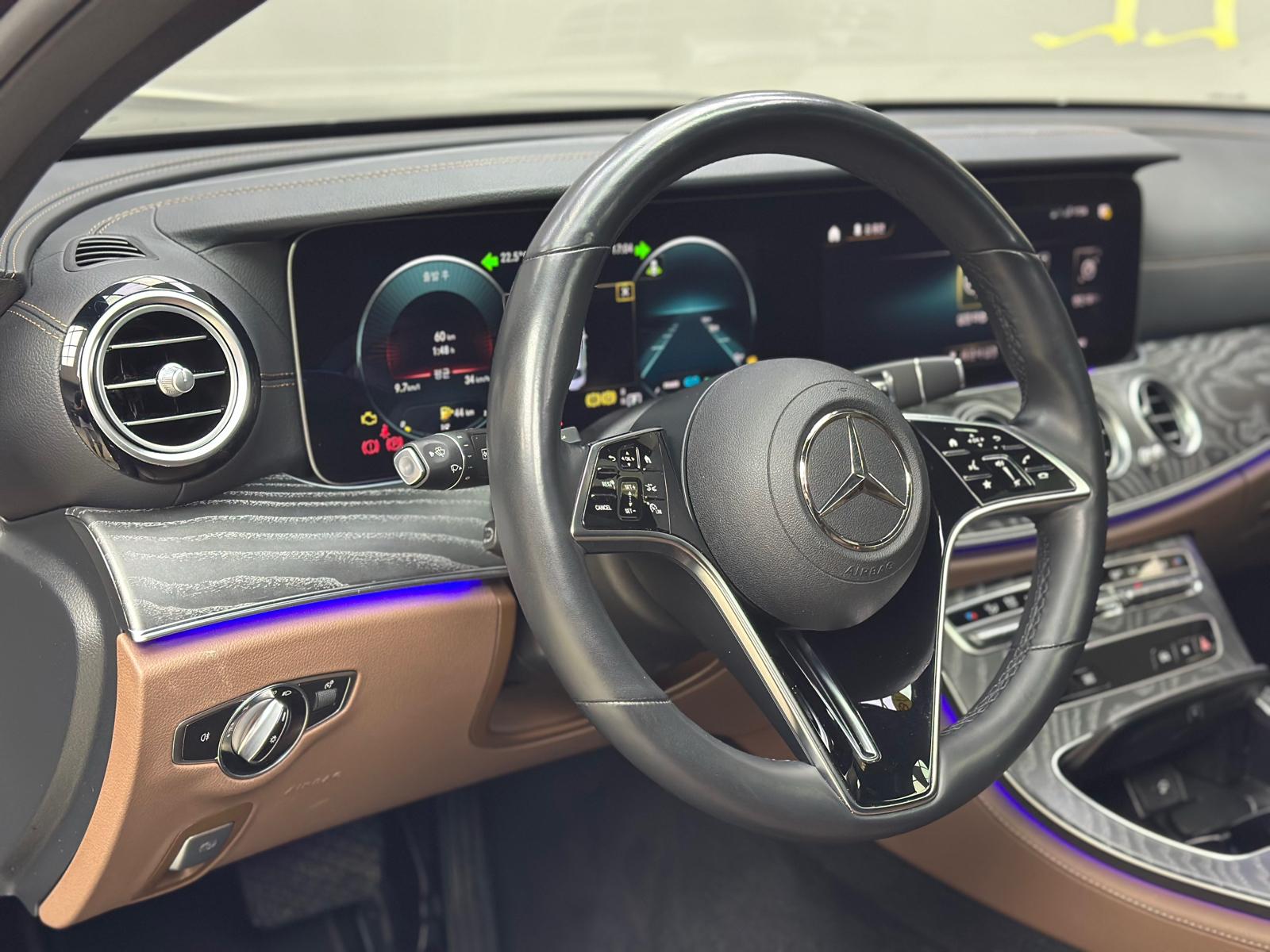 Mercedes E350